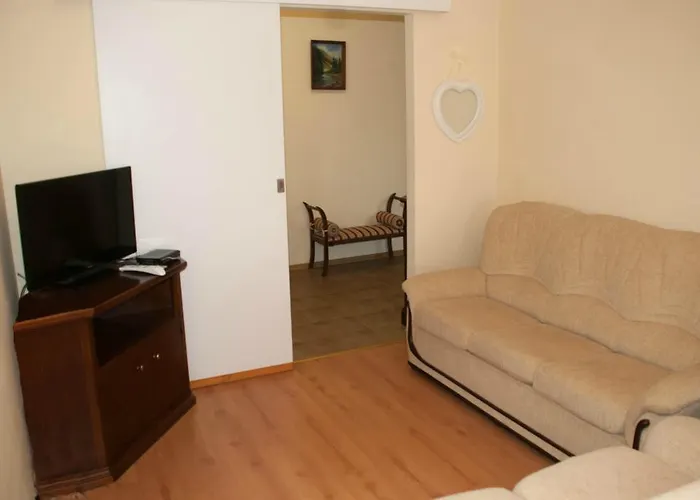 Apartment On Akademika Lazarenka 48A